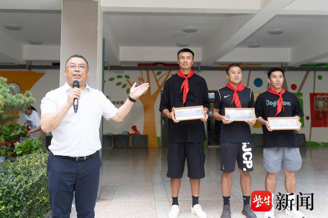 forma, 代的记忆, 一较高下