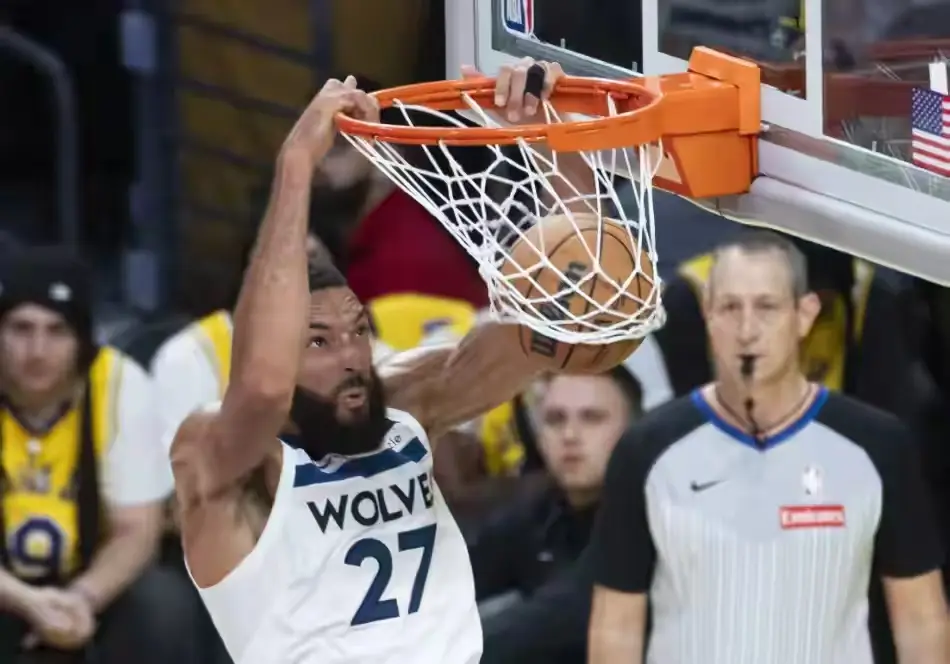 尤因虽然没, 麦肯帮助湖