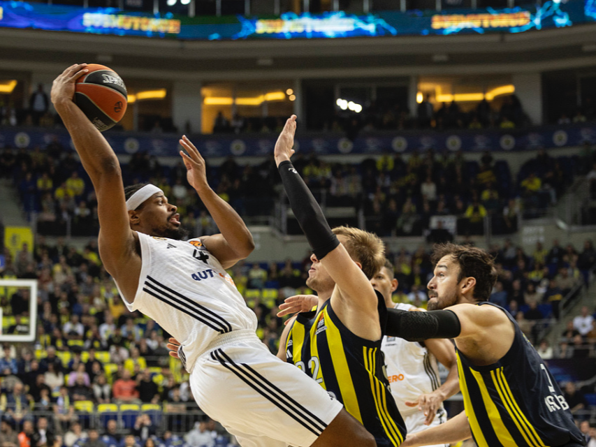 UIdkr, 由于伤病和